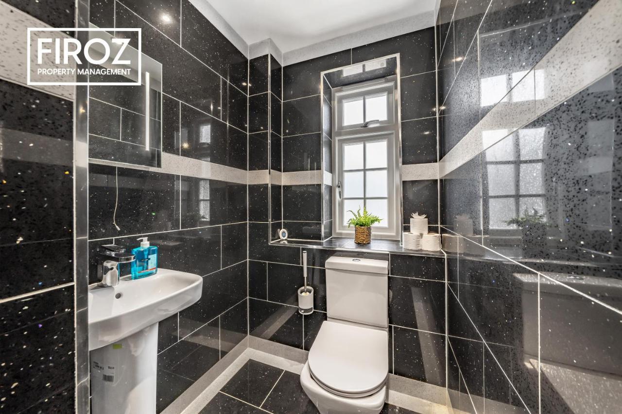 Brand New, 1 Bed 1 Bath, Modern Town Center Apartment, Netflix By Redwood Stays Aldershot Ngoại thất bức ảnh
